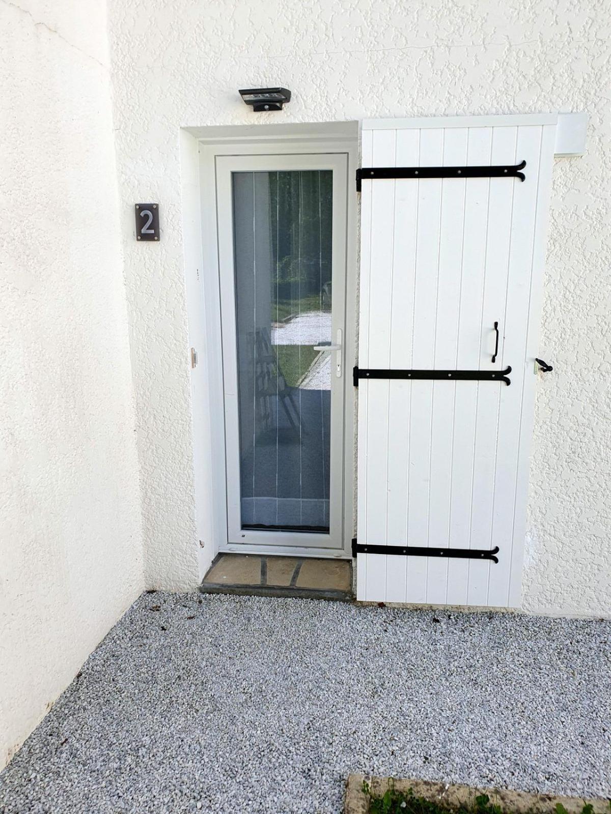 Calme Jardin & Parking Prox Royan Appart 2 Medis Exterior photo